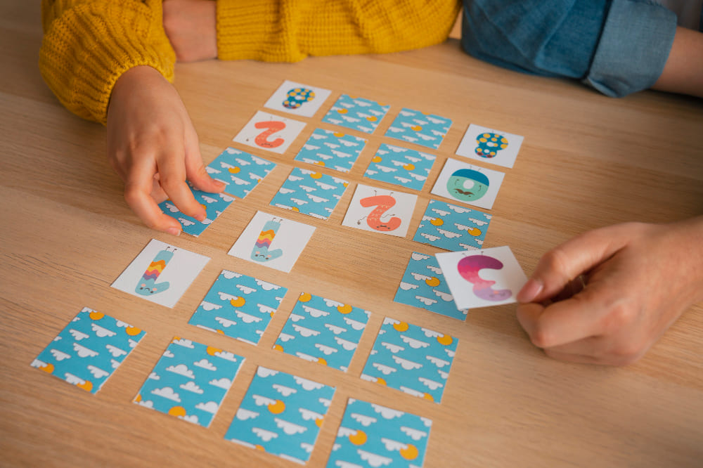 Colección de juegos de mesa Mystakes de Sofía Rodríguez
